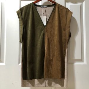 Brand new two-toned Zara W&B top